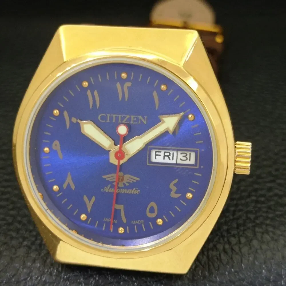 Vintage 1976 Citizen Automatic Mens Gold Watch W/daydate & Blue accents